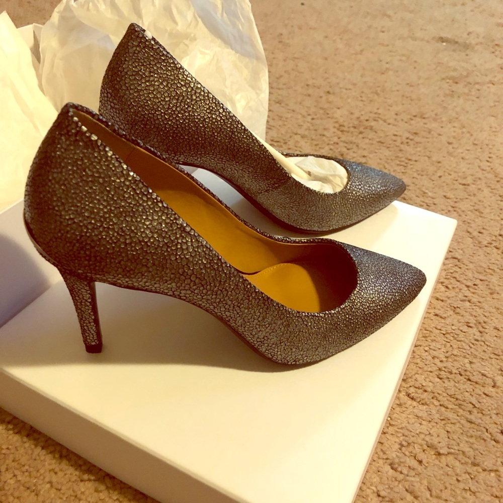 Calvin Klein heels 👠 with tag